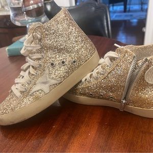 Adorable glitter golden goose hi-top